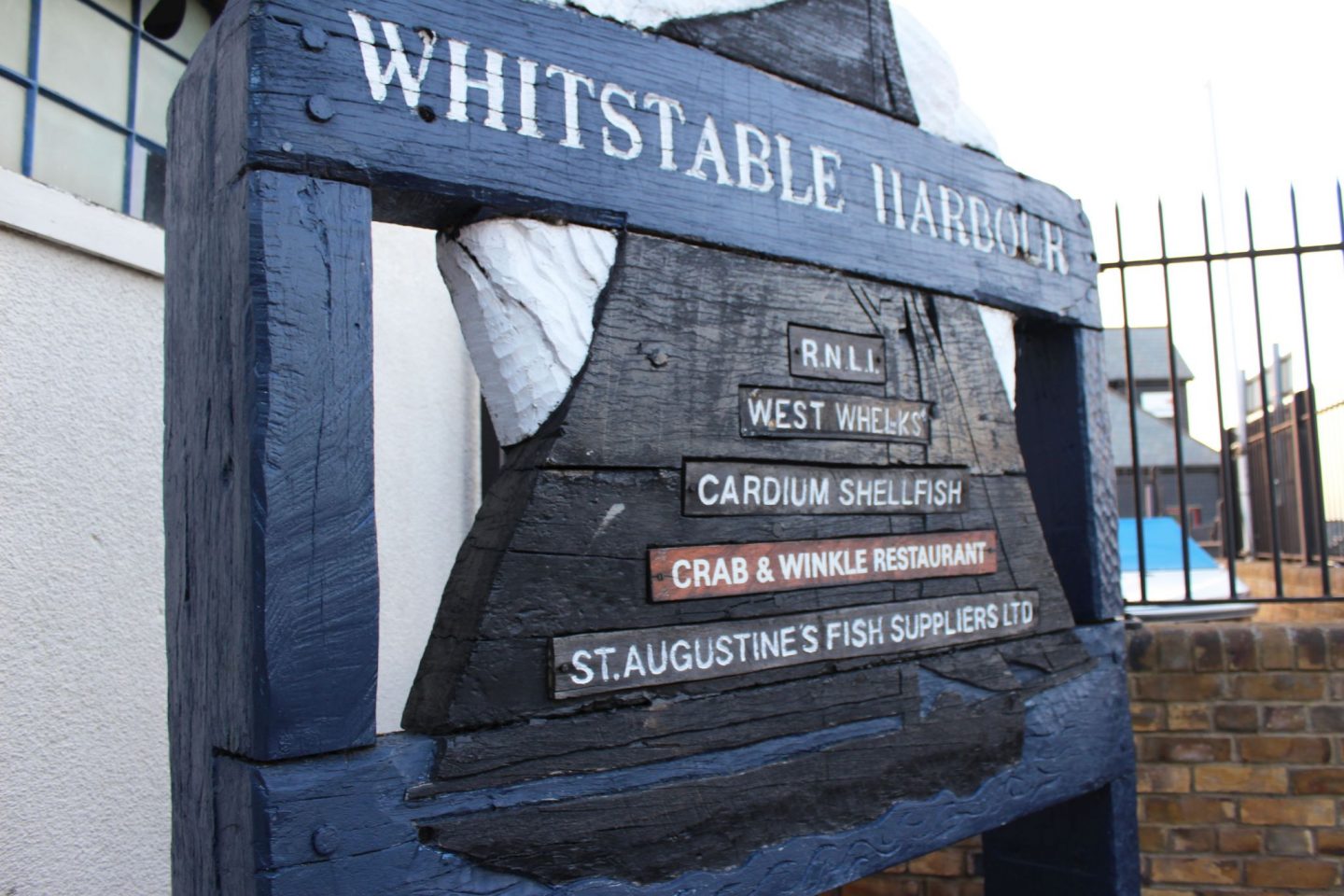 whitstable things to do whitstable harbour
